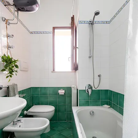 Casa Caterina * Lacco Ameno (Isola d'Ischia)